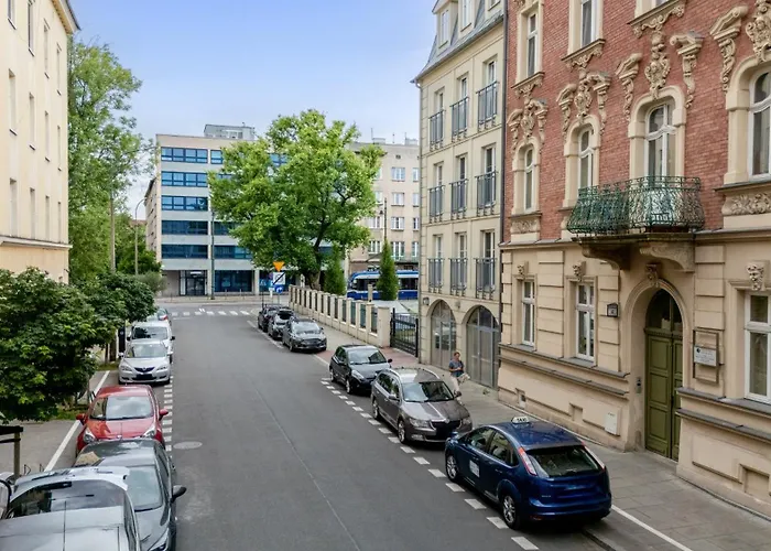 Arianska Comfort By Bookinghost דירה