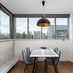 Arianska Comfort By Bookinghost Apartman