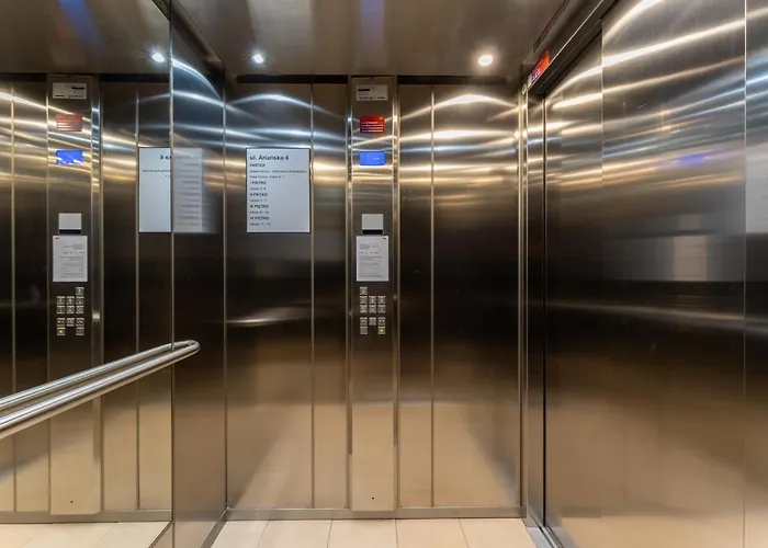 Arianska Comfort By Bookinghost Appartement Krakau